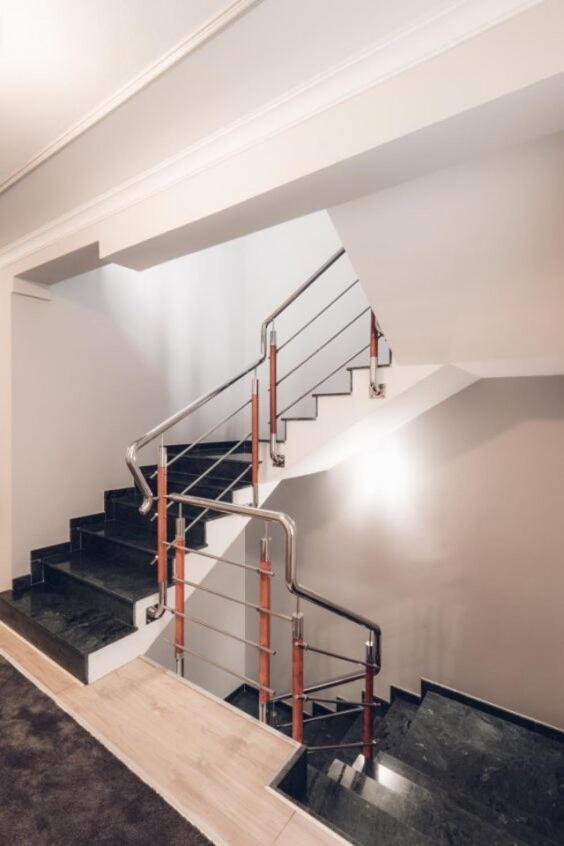 Hotel Bosna 1 Ilidža Kültér fotó